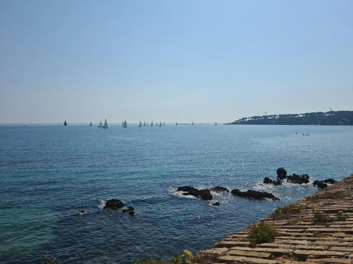 Splendide 3 Pieces Vue Mer Antibes France