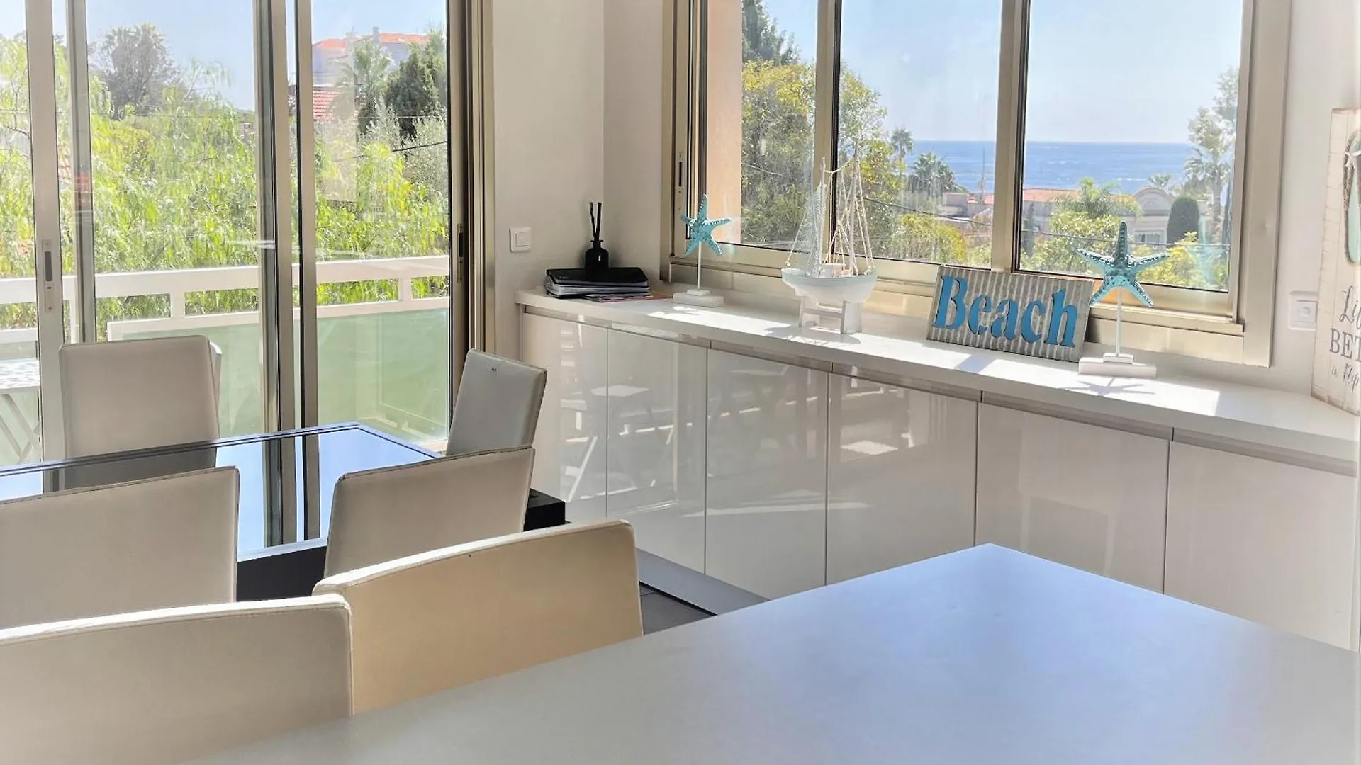 Splendide 3 Pieces Vue Mer Antibes