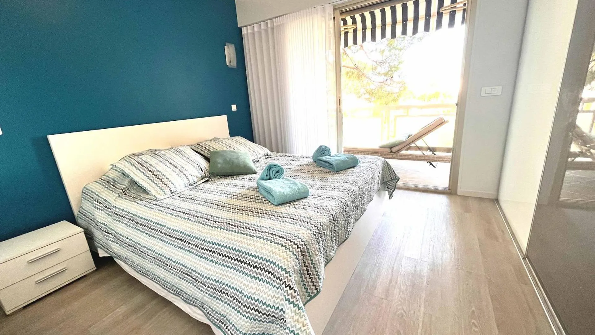 Splendide 3 Pieces Vue Mer Antibes Appartement