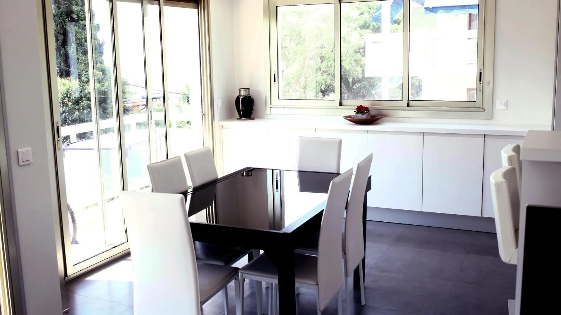 Appartement Splendide 3 Pieces Vue Mer Antibes